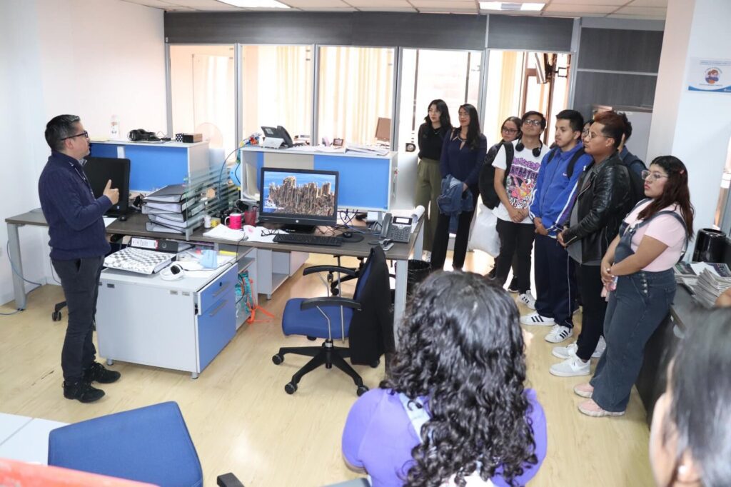 Consejo de Comunicación compartió experiencias y conocimientos con estudiantes de la FACSO foto 2