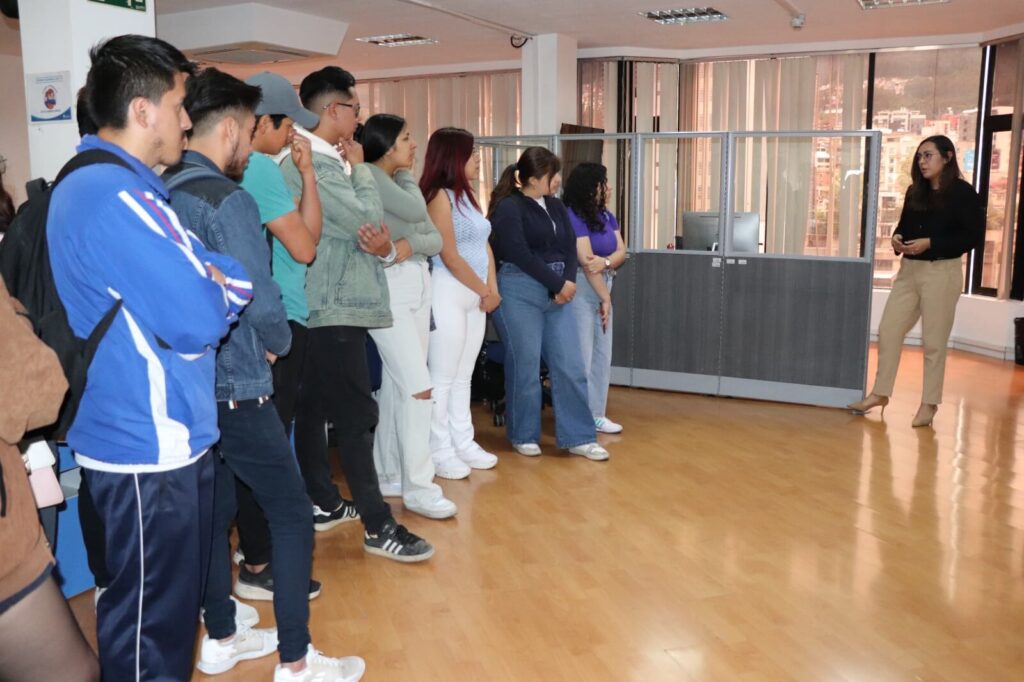 Consejo de Comunicación compartió experiencias y conocimientos con estudiantes de la FACSO foto 3